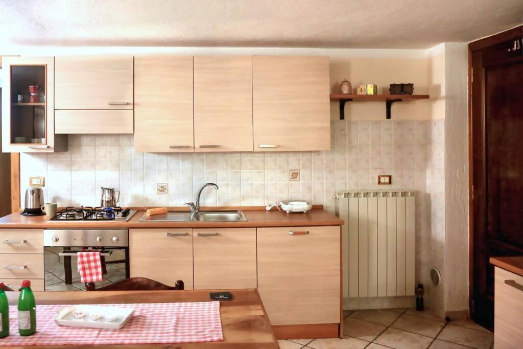 Dimora Gilles Aosta Valley Bard Szoba fotó